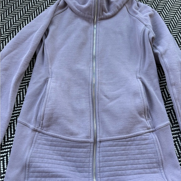 Lululemon Women's Lavender Zip-Up Jacket - Picture 3 of 9